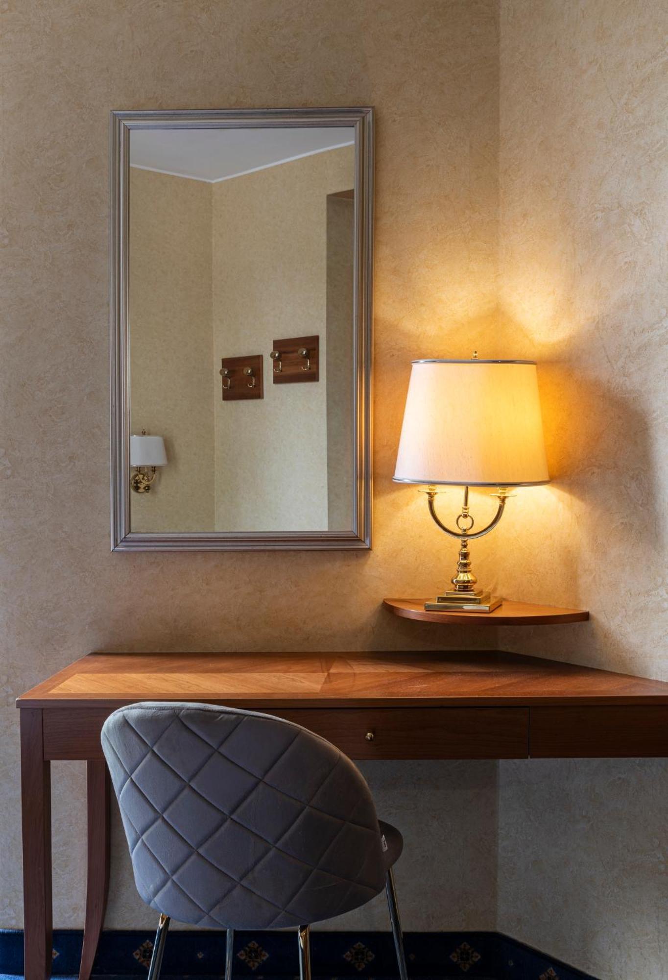 Boutique Hotel Dieci Milan Extérieur photo