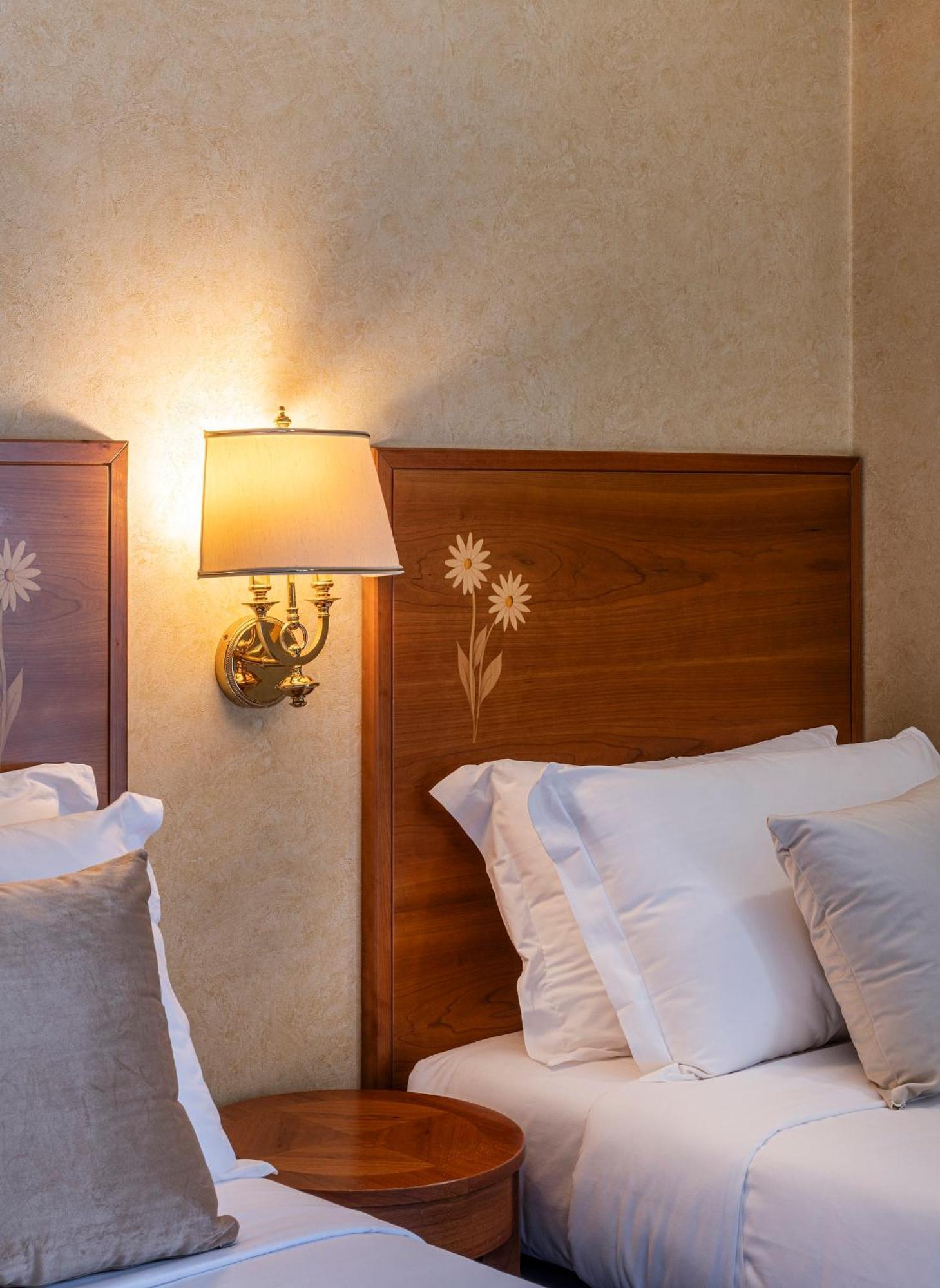Boutique Hotel Dieci Milan Extérieur photo