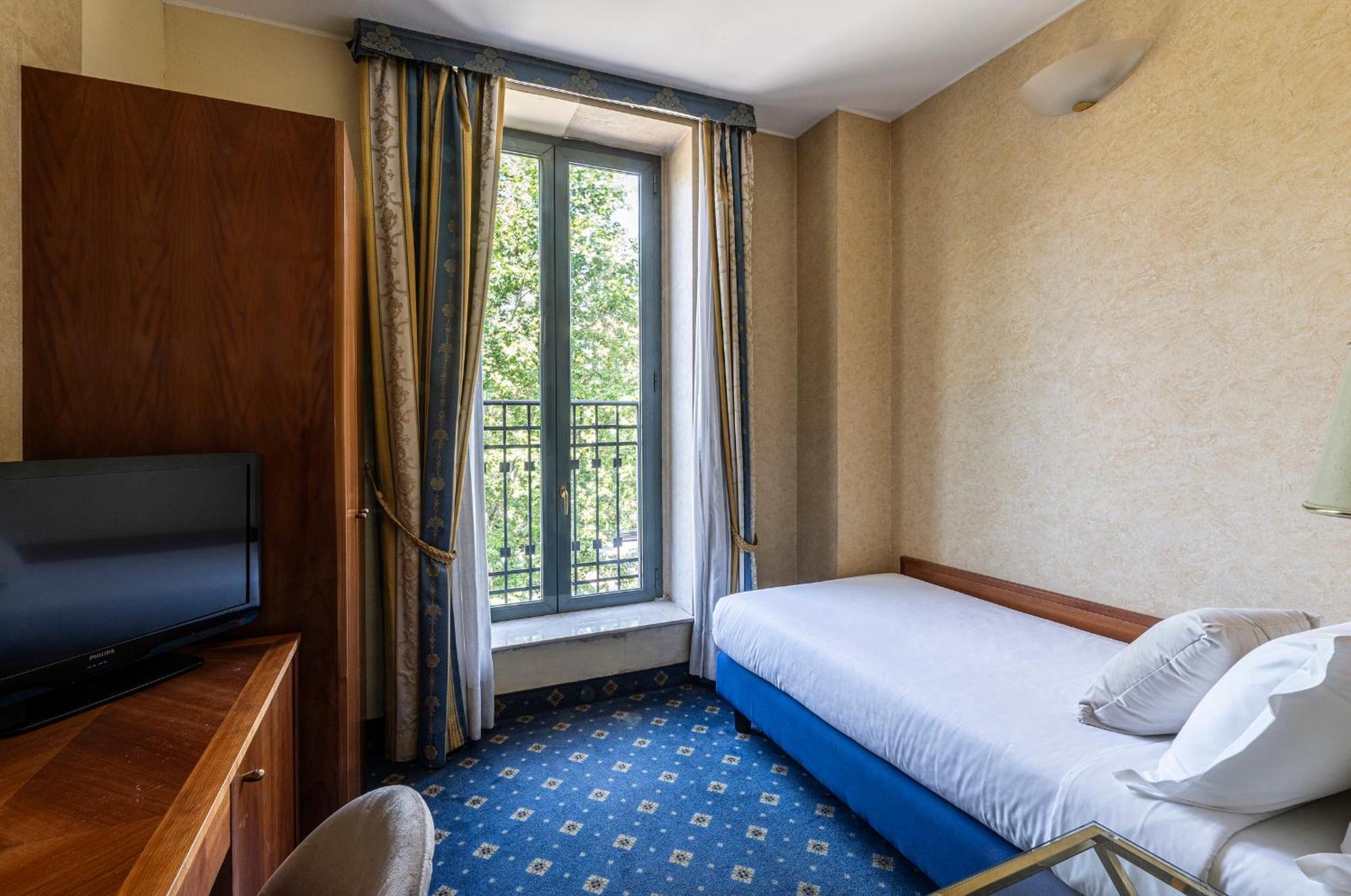 Boutique Hotel Dieci Milan Extérieur photo