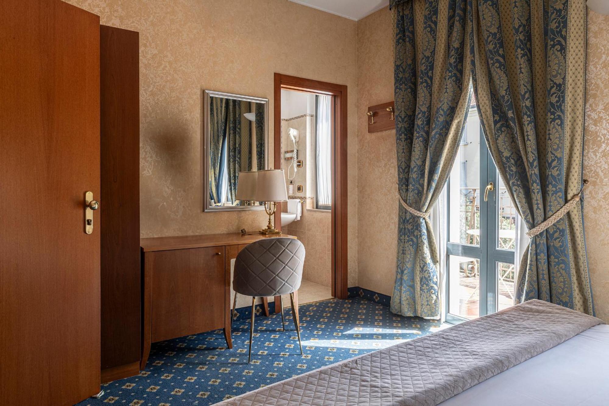 Boutique Hotel Dieci Milan Extérieur photo