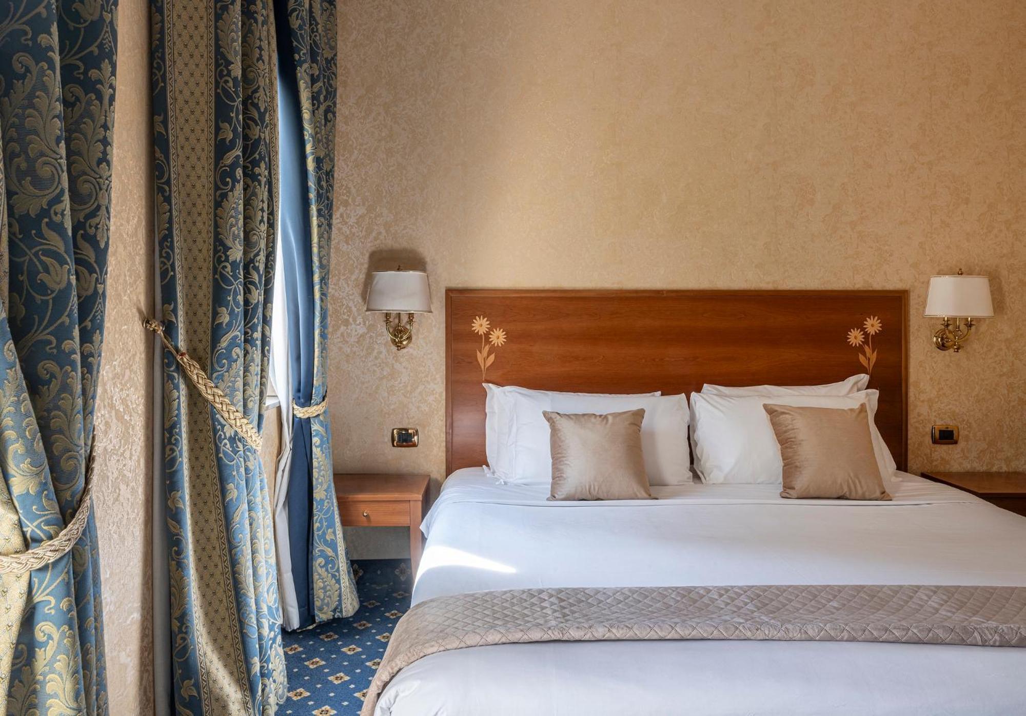 Boutique Hotel Dieci Milan Extérieur photo